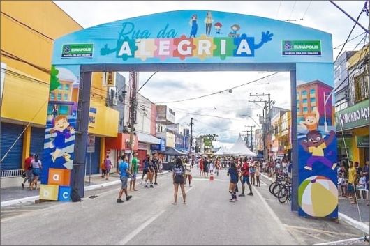 Eunápolis: 2ª edição do projeto “Rua da Alegria” é sucesso de público na Avenida Porto Seguro