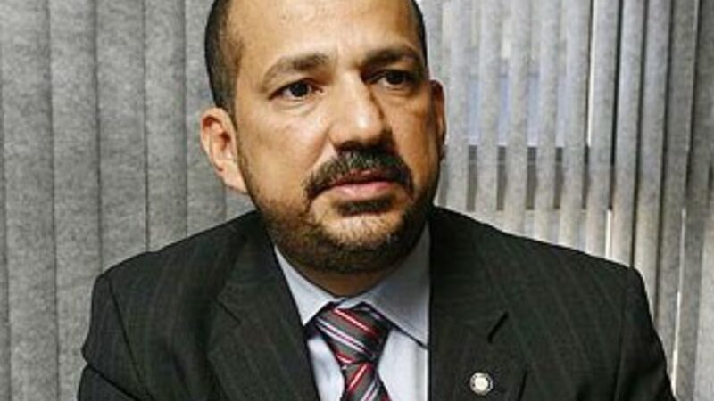 Ex prefeito de Eunápolis, Robério Oliveira, é condenado a devolver R$ 67, 3 mil ao erário público e pagar multa de R$ 4 mil