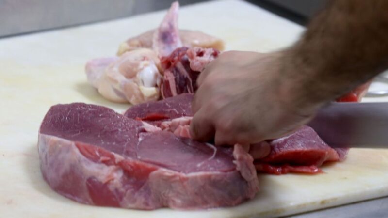 Aumento na produção de carnes deve reduzir preços, prevê Companhia Nacional de Abastecimento