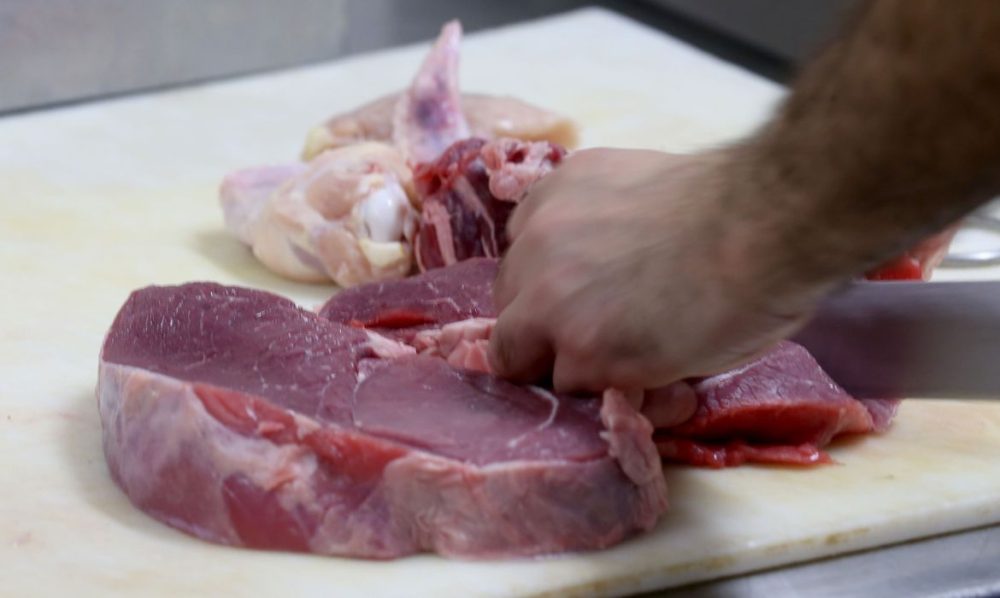 Aumento na produção de carnes deve reduzir preços, prevê Companhia Nacional de Abastecimento