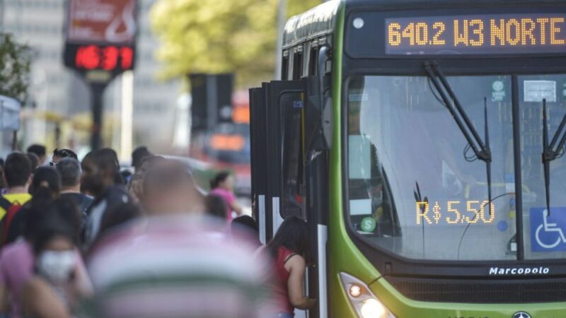 INSS estuda aceitar uso de transporte público como prova de vida