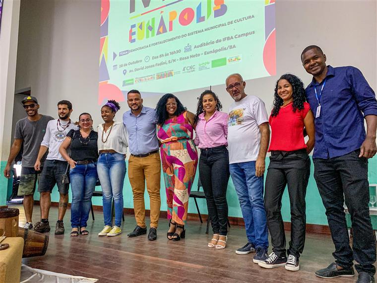 Eunápolis reúne artistas e produtores na IV Conferência Municipal de Cultura