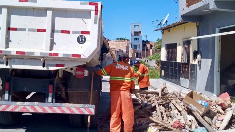 Operação Limpeza Total recolhe mais de 25 toneladas de lixo pelas ruas e praias de Porto Seguro