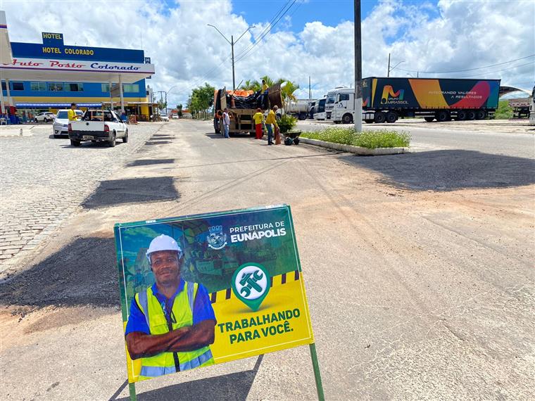 Em plena terça-feira de Carnaval, megaperação Tapa-buraco segue em ritmo acelerado