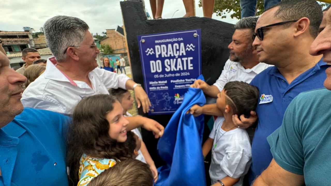 Prefeitura de Porto Seguro entrega Praça do Skate no bairro Areião