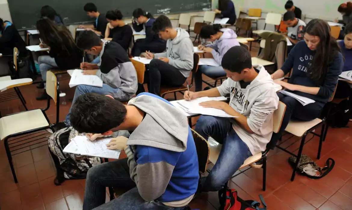 Novo Ensino Médio: o que muda a partir de 2025? Como fica o Enem? Tire dúvidas