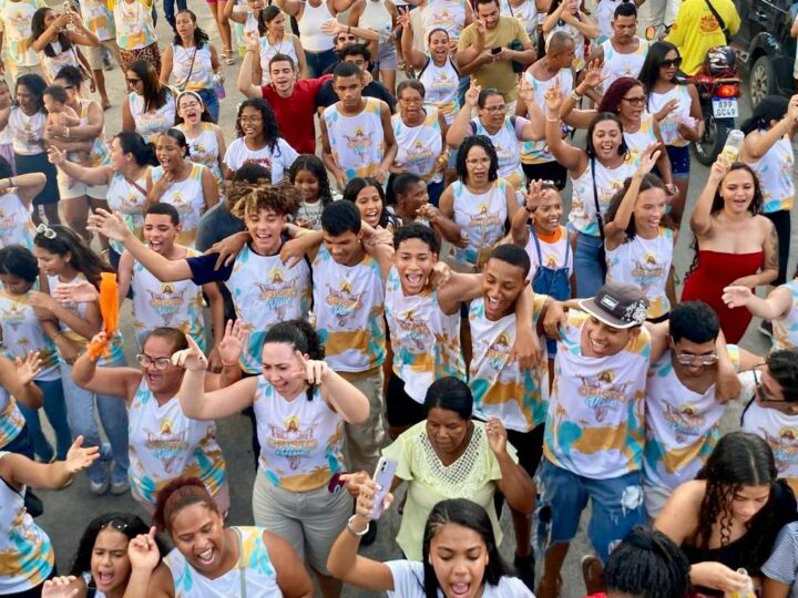 Marcos Val se destaca  em “Cristo Vive”