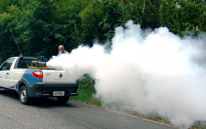 CARRO FUMACÊ É ARMA CONTRA A DENGUE